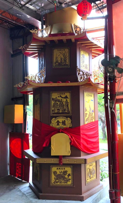 雙層環保金亭／儀式前綁紅帶