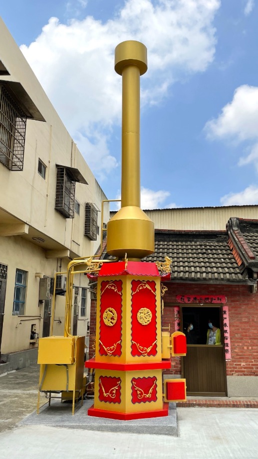 神爐監造/三合院內的環保金爐「毫無違和感」