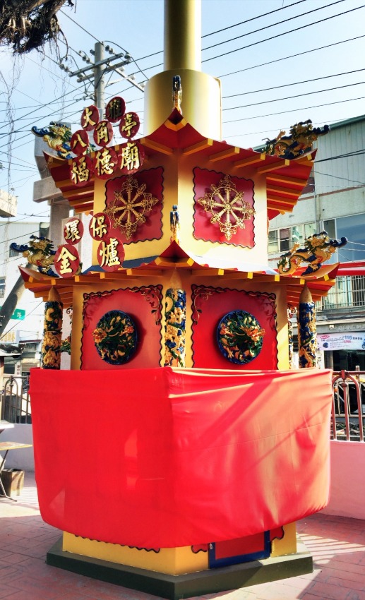 八角亭福德廟的環保金爐／雙層屋簷／神爐企業監製／金屬爐SU304