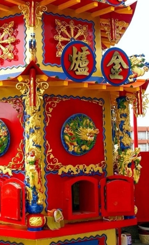 英才綠園道永龍萬應公祠的環保金爐是神爐企業有限公司設計監造