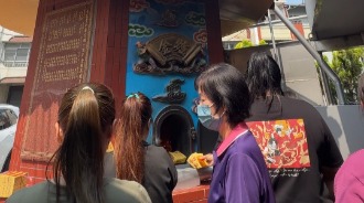彰化田中瑩龍宮／金爐加裝環保設備後／燒金紙情況