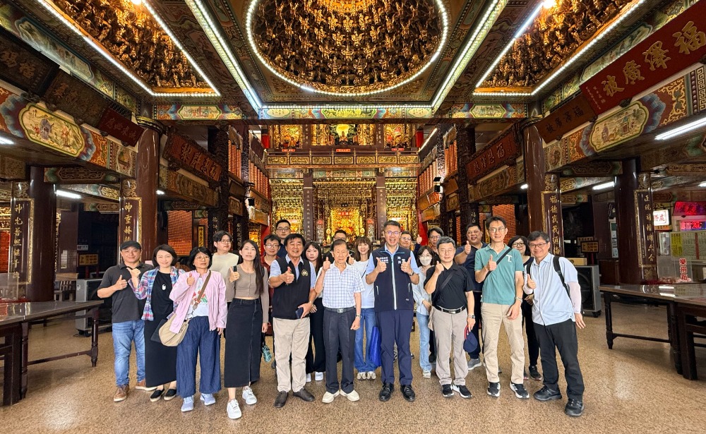 守護恆春半島淨土藍天!車城福安宮「福德財庫爐」深獲肯定,跨縣市環保長官一致讚賞!
